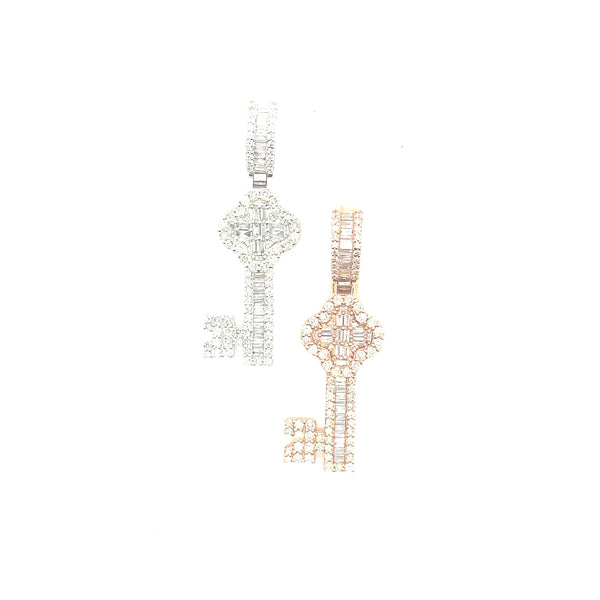 10k gold clover key pendant
