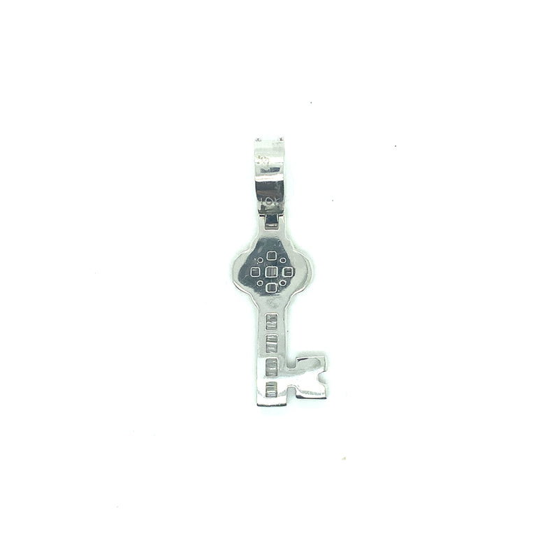 10k gold clover key pendant