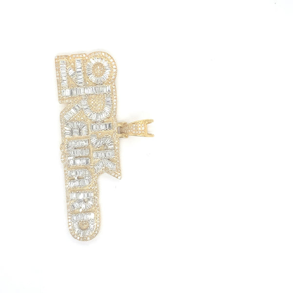 10k yellow gold “No risk no reward” pendant
